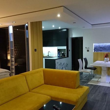 Apartman Sofia Veľký Slavkov Екстериор снимка